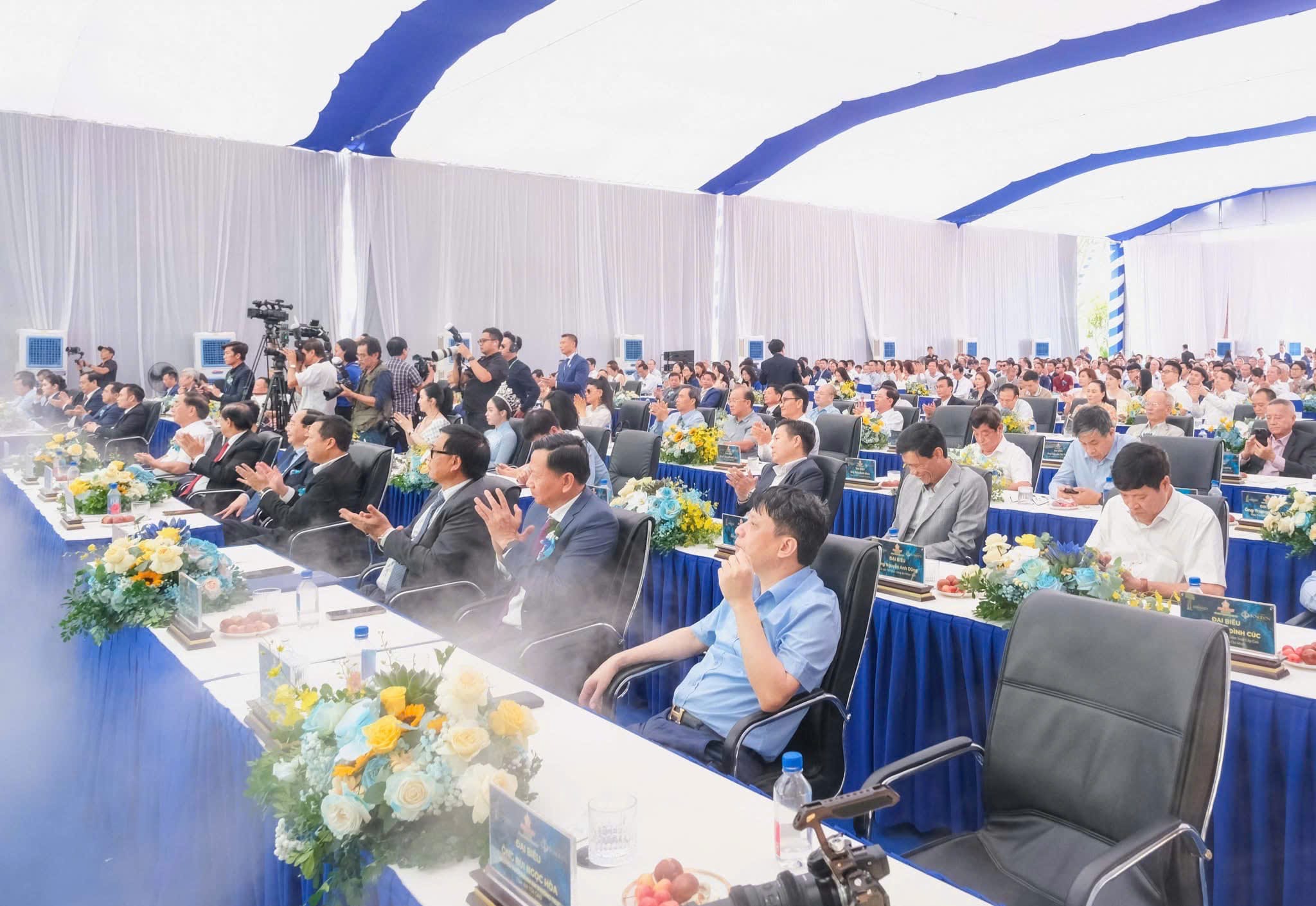 KHỞI CÔNG DỰ ÁN FIVE STAR POSEIDON KHỞI CÔNG DỰ ÁN FIVE STAR POSEIDON