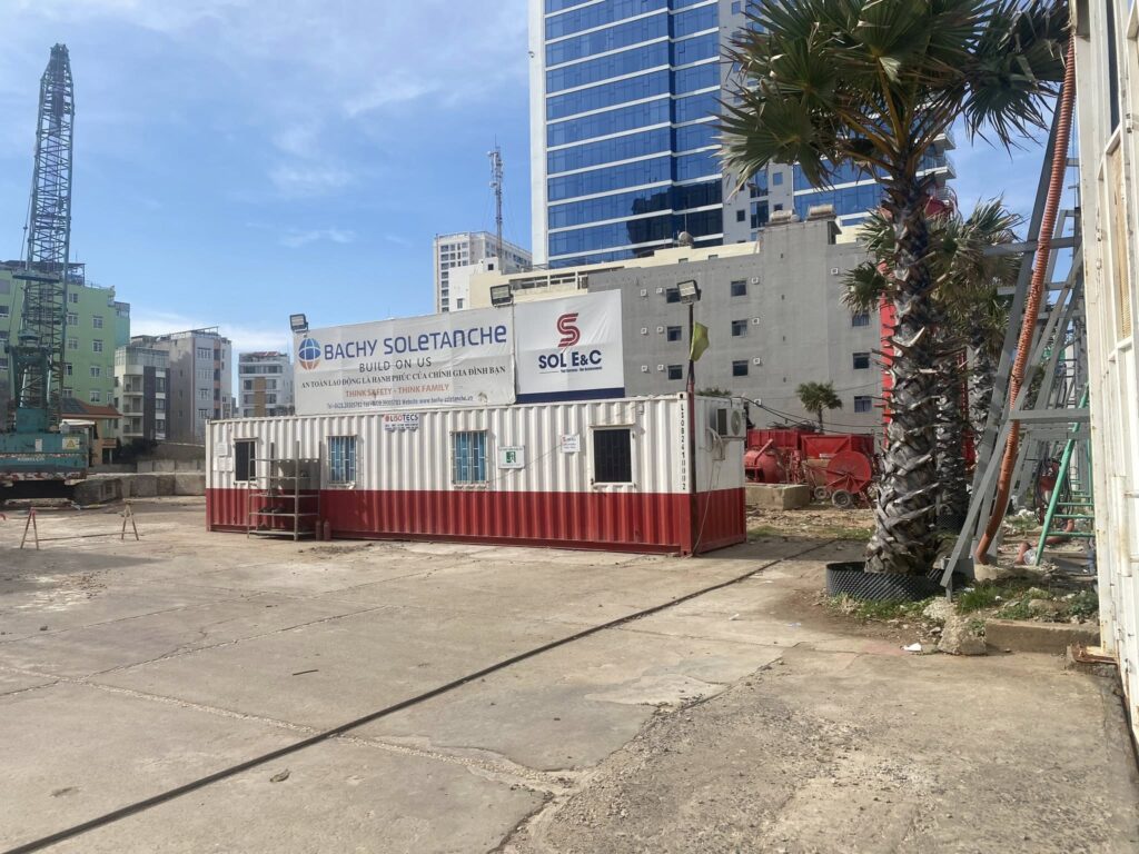 tiến độ thi công dự án
